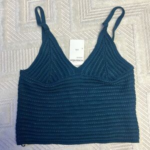 NORDSTROM - OLIVE AND OAK - Blue Knit Crop Tank Top